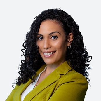 Photo of Christina Barnett.