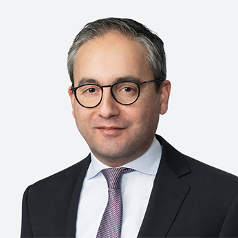 Photo of Babak Monajemi.