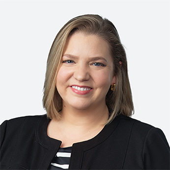 Photo of Jennifer Bauer.
