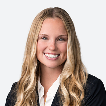 Photo of Hanna M. Metzler.