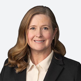 Photo of Lyndsay B. Cavanagh.