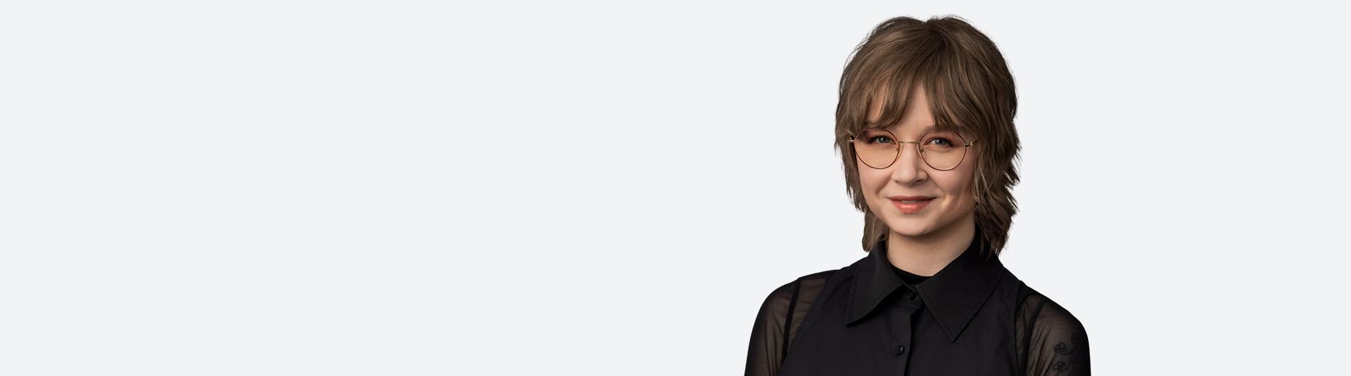 Photo of Rebecca Hammer
