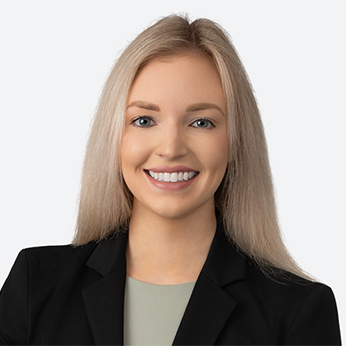 Photo of Molly Arntson.